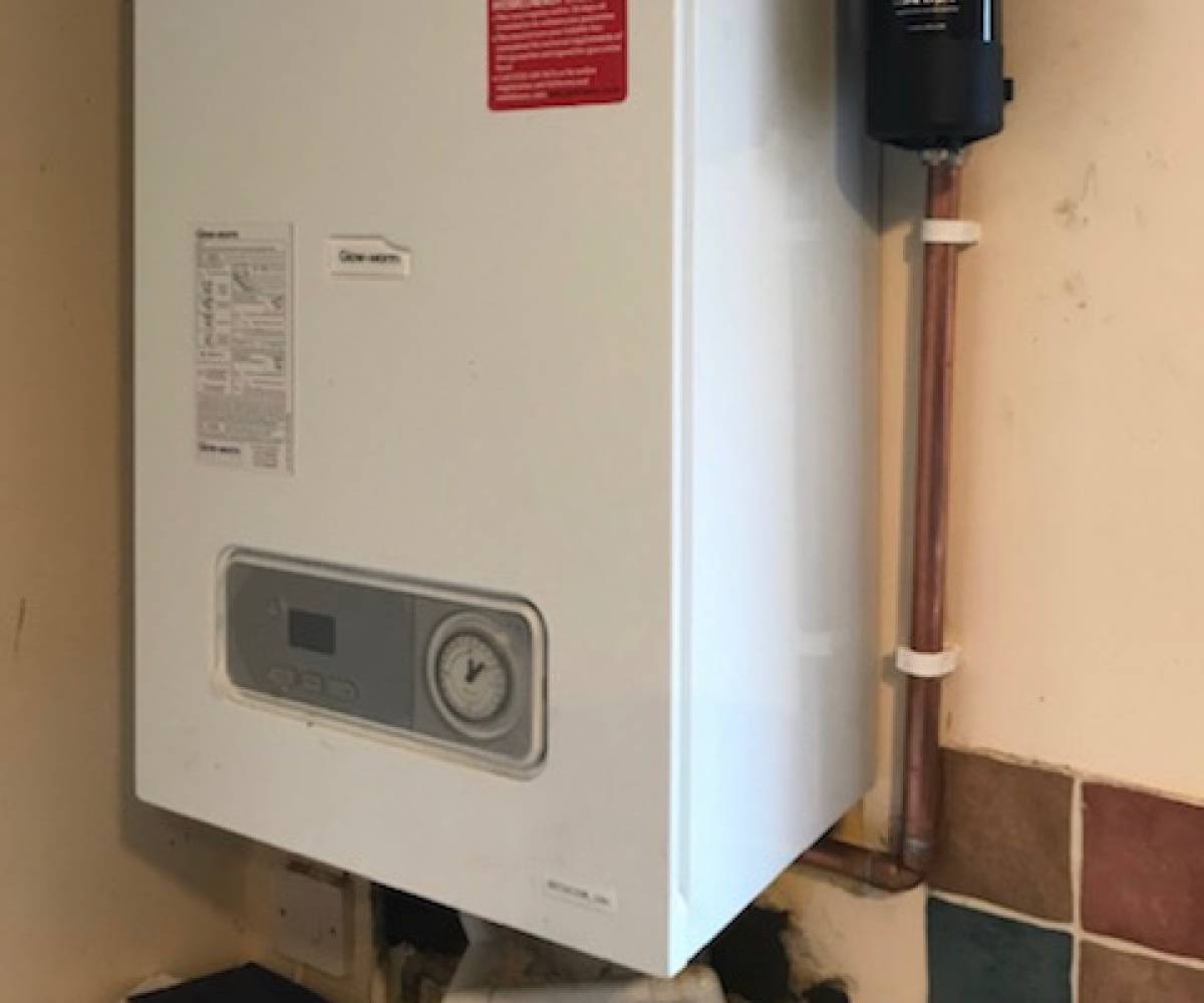 Plumber and gas engineer in Milton Keynes and Buckinghamshire. Plumber and gas engineer in Milton Keynes and Buckinghamshire.